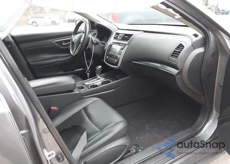 2018 Nissan Altima 2.5 Sr z USA, uszkodzony, nr VIN 1N4AL3AP4JC282318